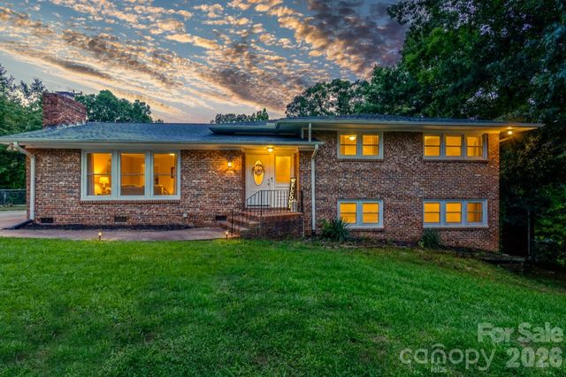 122 Crestwood Drive, Chester, SC 29706
