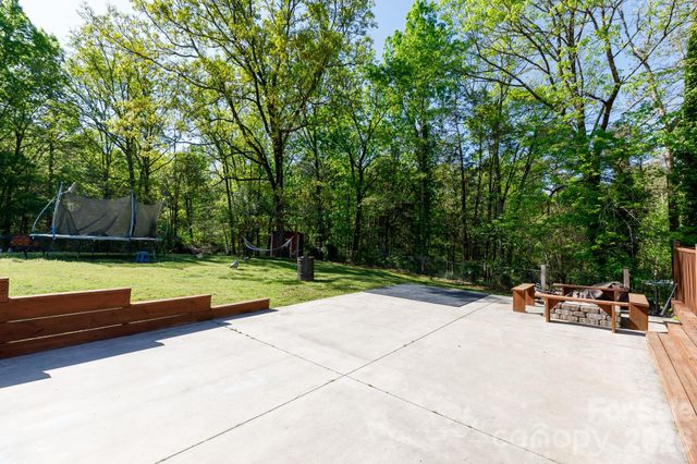 122 Crestwood Drive, Chester, SC 29706