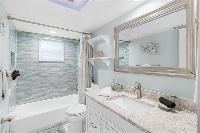 12088 Boat Shell DR, Matlacha Isles, FL 33991