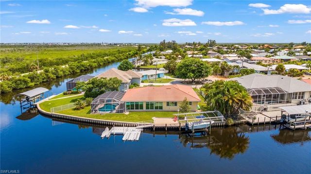 12088 Boat Shell DR, Matlacha Isles, FL 33991