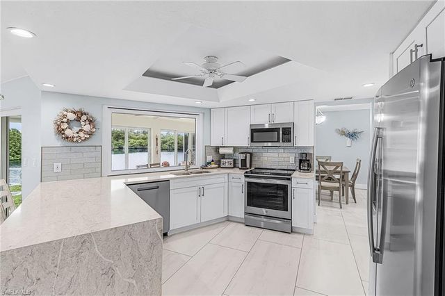 12088 Boat Shell DR, Matlacha Isles, FL 33991