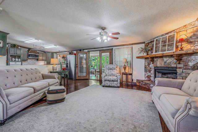 1 Wesley Trail, Sherwood, AR 72120