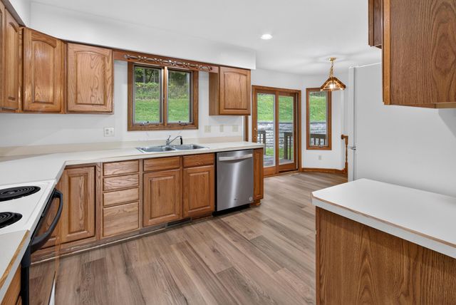 672 Alpine Circle, Heath, OH 43056