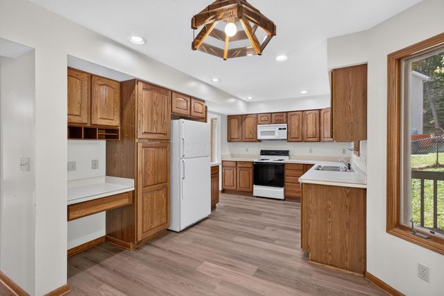 672 Alpine Circle, Heath, OH 43056