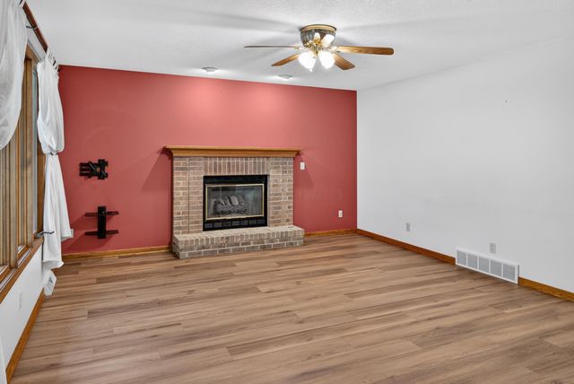 672 Alpine Circle, Heath, OH 43056