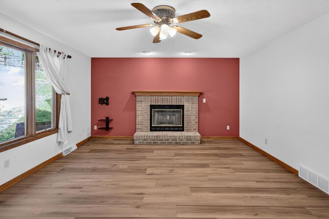 672 Alpine Circle, Heath, OH 43056