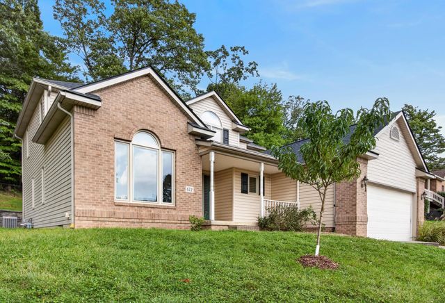672 Alpine Circle, Heath, OH 43056