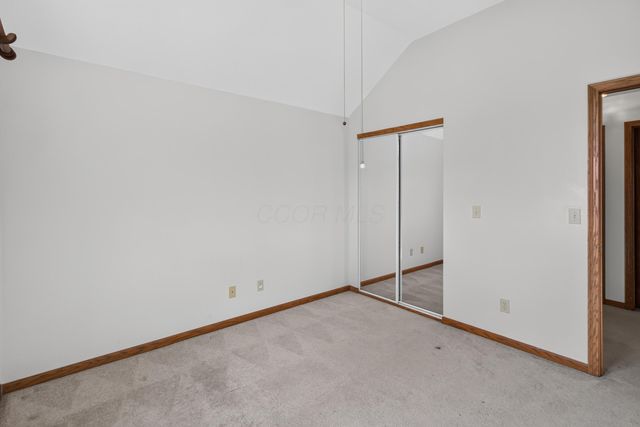 672 Alpine Circle, Heath, OH 43056