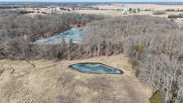 111 Kane Lane, High Hill, MO 63350