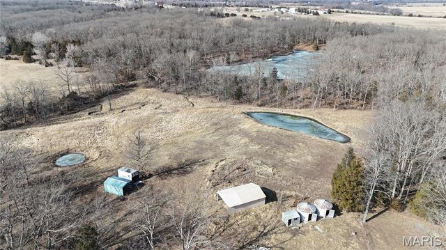 111 Kane Lane, High Hill, MO 63350