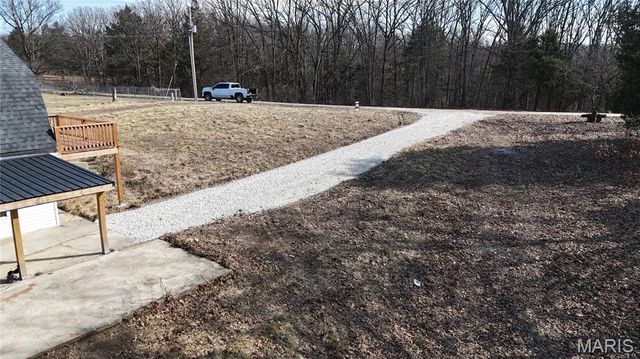 111 Kane Lane, High Hill, MO 63350