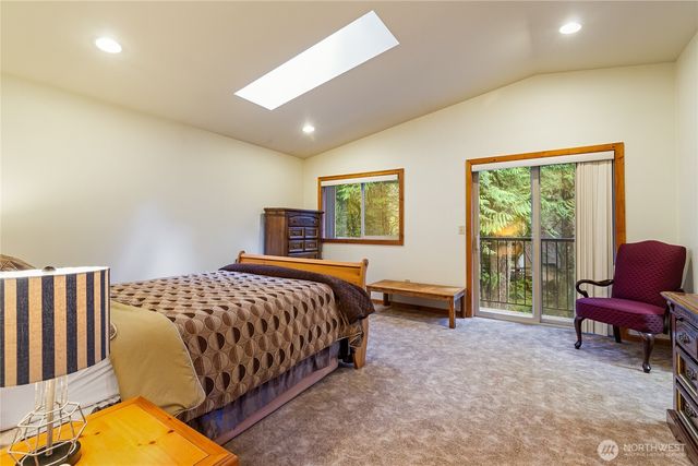 7077 Austin Pass Road, Glacier, WA 98244