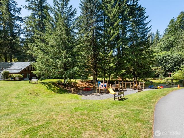 7077 Austin Pass Road, Glacier, WA 98244