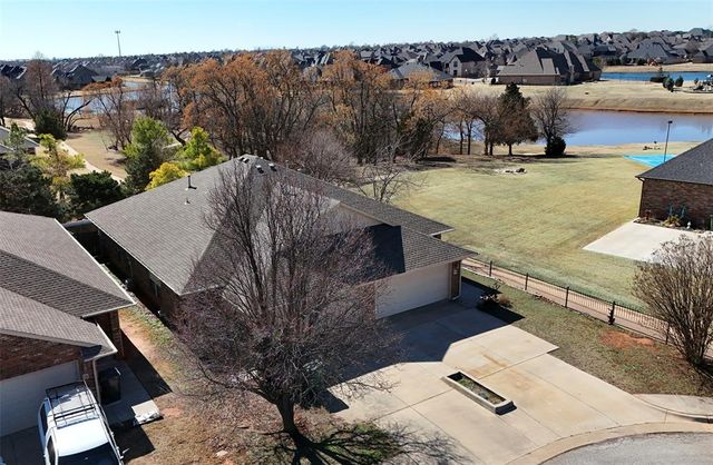 32 NW 155th Street, Edmond, OK 73013