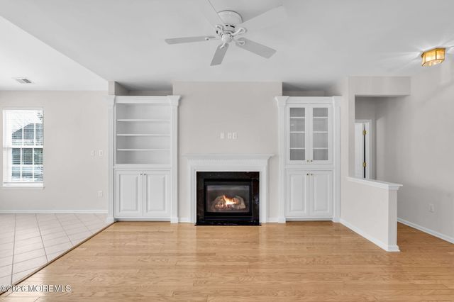 83 Huntington Drive, Jackson, NJ 08527