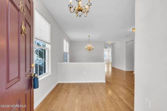 83 Huntington Drive, Jackson, NJ 08527