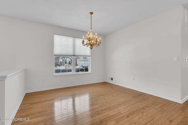 83 Huntington Drive, Jackson, NJ 08527