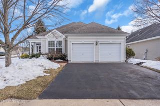 83 Huntington Drive, Jackson, NJ 08527