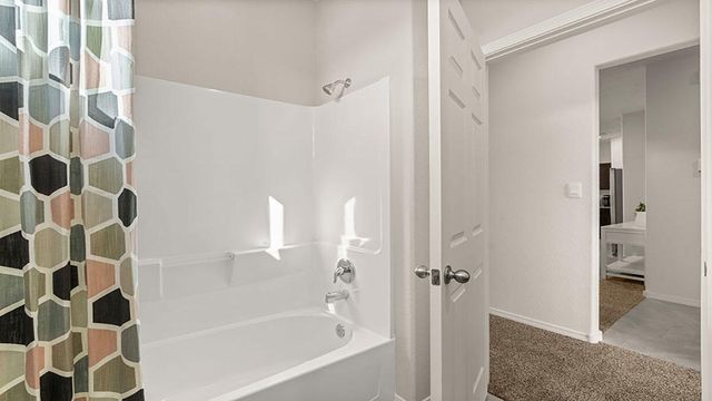 1500 Las Colinas Road NW, Los Lunas, NM 87031