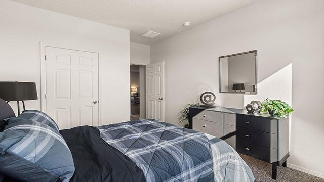 1500 Las Colinas Road NW, Los Lunas, NM 87031