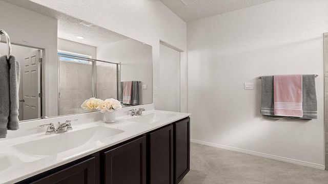 1500 Las Colinas Road NW, Los Lunas, NM 87031