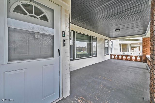 3234 Euclid Heights Boulevard Lower, Cleveland Heights, OH 44118