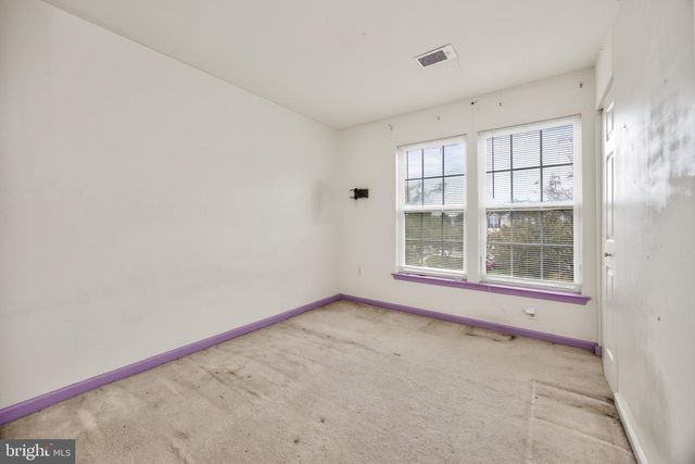 22 DARE LN, Pottstown, PA 19465