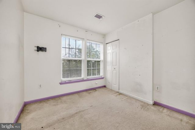 22 DARE LN, Pottstown, PA 19465