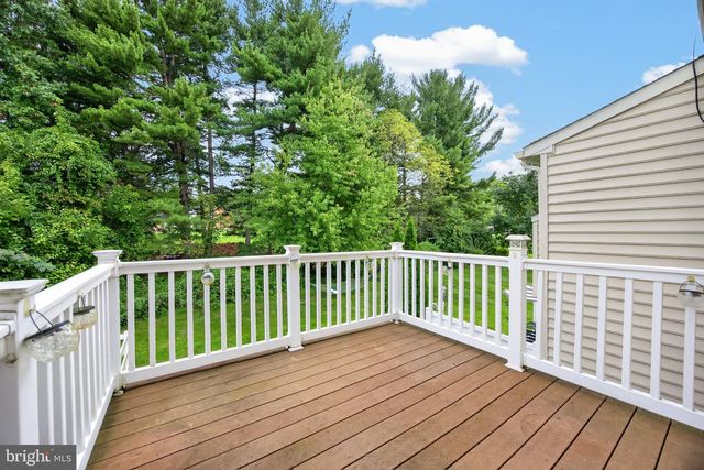 22 DARE LN, Pottstown, PA 19465