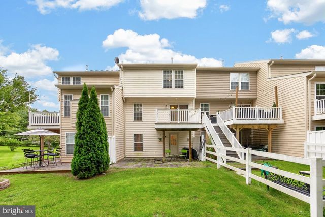22 DARE LN, Pottstown, PA 19465