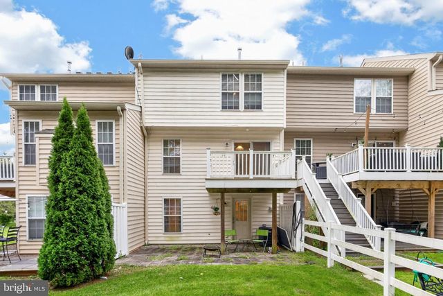 22 DARE LN, Pottstown, PA 19465