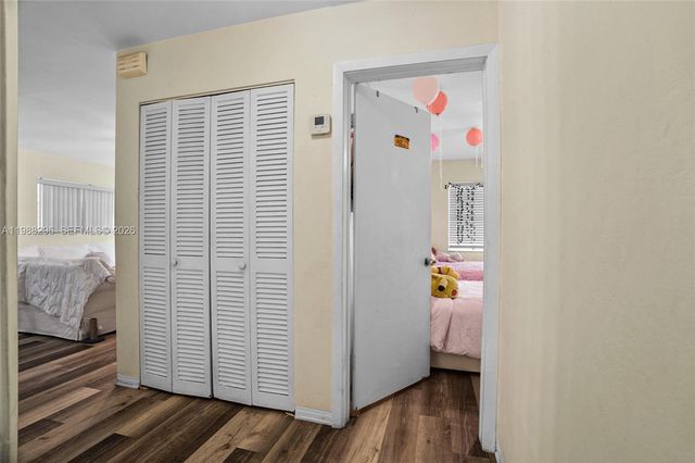 5850 Lincoln St, Hollywood, FL 33021