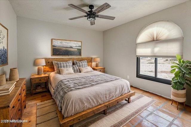 14256 N FOUNTAIN HILLS Boulevard, Fountain Hills, AZ 85268