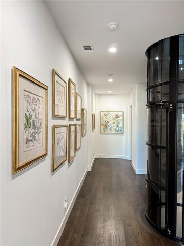 205 Portland Street, Houston, TX 77006