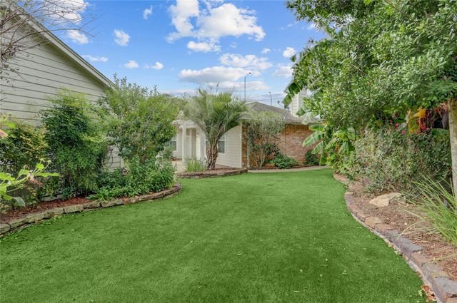 13134 Benford Drive, Houston, TX 77099