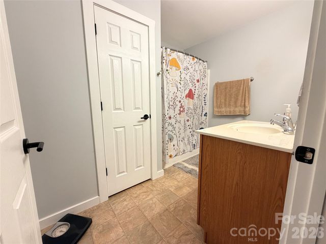 2885 Drummond Street, Connelly Springs, NC 28612