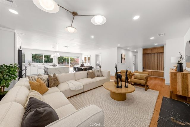 1691 Bullard, Santa Ana, CA 92705