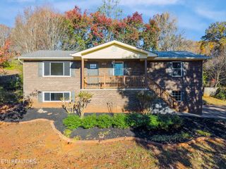 1413 Mount Vista Drive, Knoxville, TN 37920
