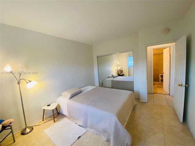 1560 NE 127th St 203, North Miami, FL 33161