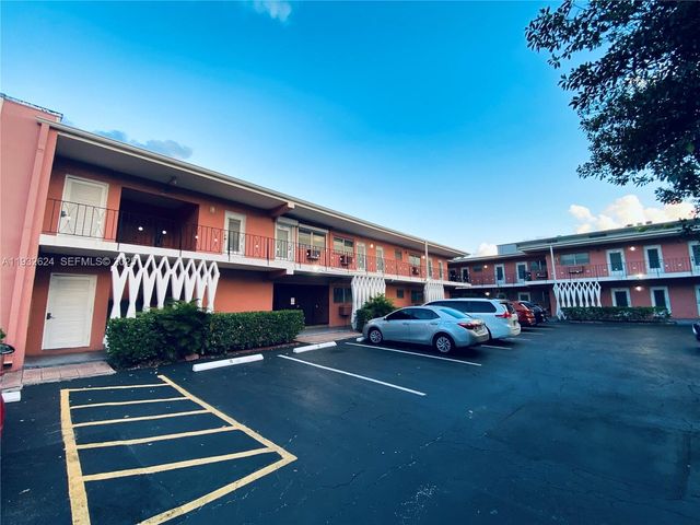 1560 NE 127th St 203, North Miami, FL 33161