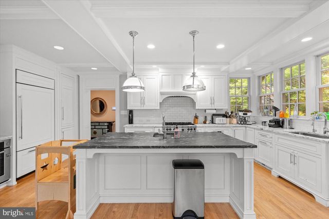 3701 BLACKTHORN CT, Chevy Chase, MD 20815