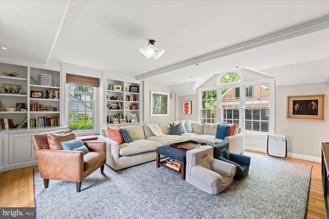 3701 BLACKTHORN CT, Chevy Chase, MD 20815