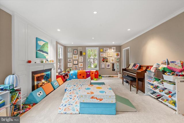 3701 BLACKTHORN CT, Chevy Chase, MD 20815