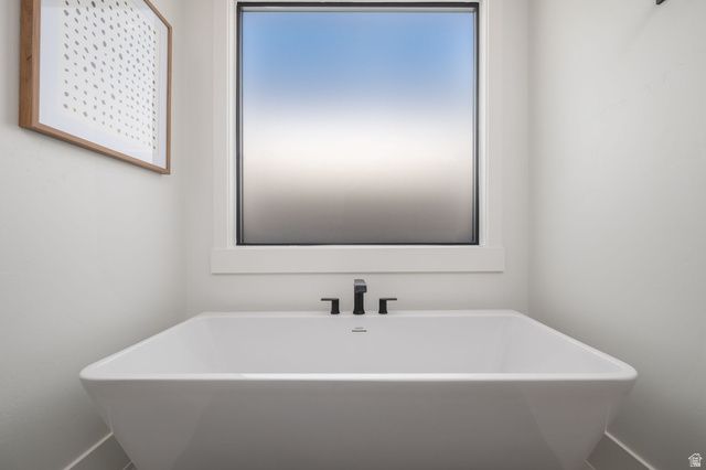 353 S WATER COURSE DR, Washington, UT 84780