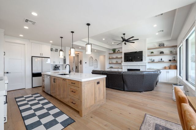 353 S WATER COURSE DR, Washington, UT 84780