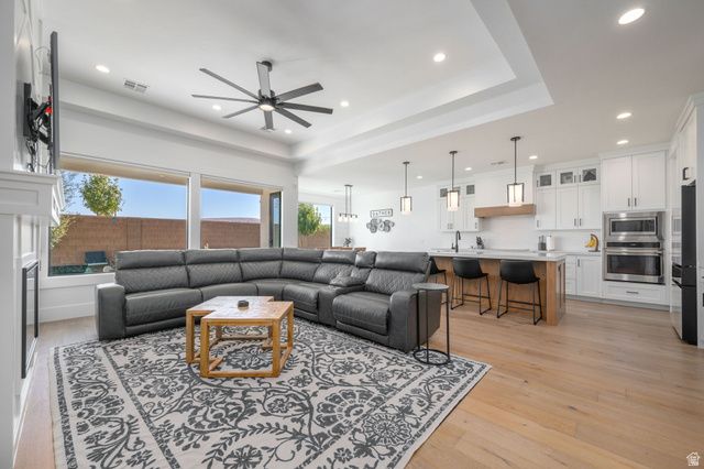 353 S WATER COURSE DR, Washington, UT 84780