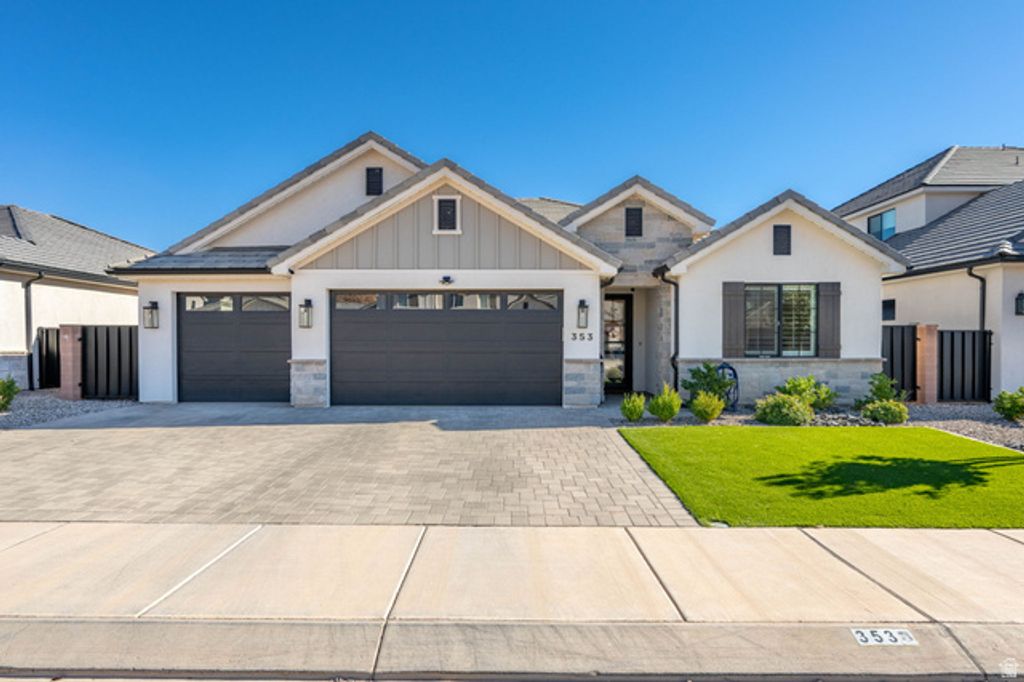 353 S WATER COURSE DR, Washington, UT 84780