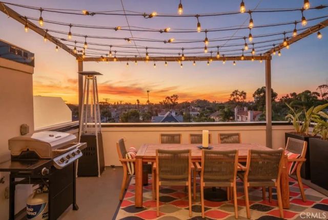 162 W Robinson, San Diego, CA 92103