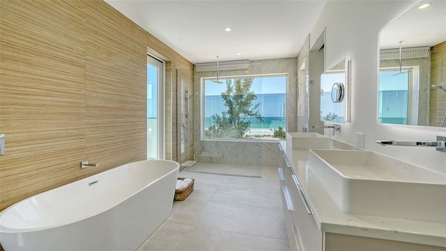 6381 GULF OF MEXICO DRIVE, Longboat Key, FL 34228