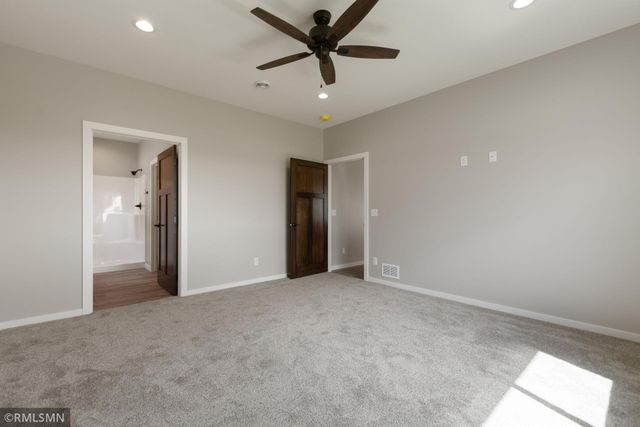 1534 9th Avenue SW, Hutchinson, MN 55350